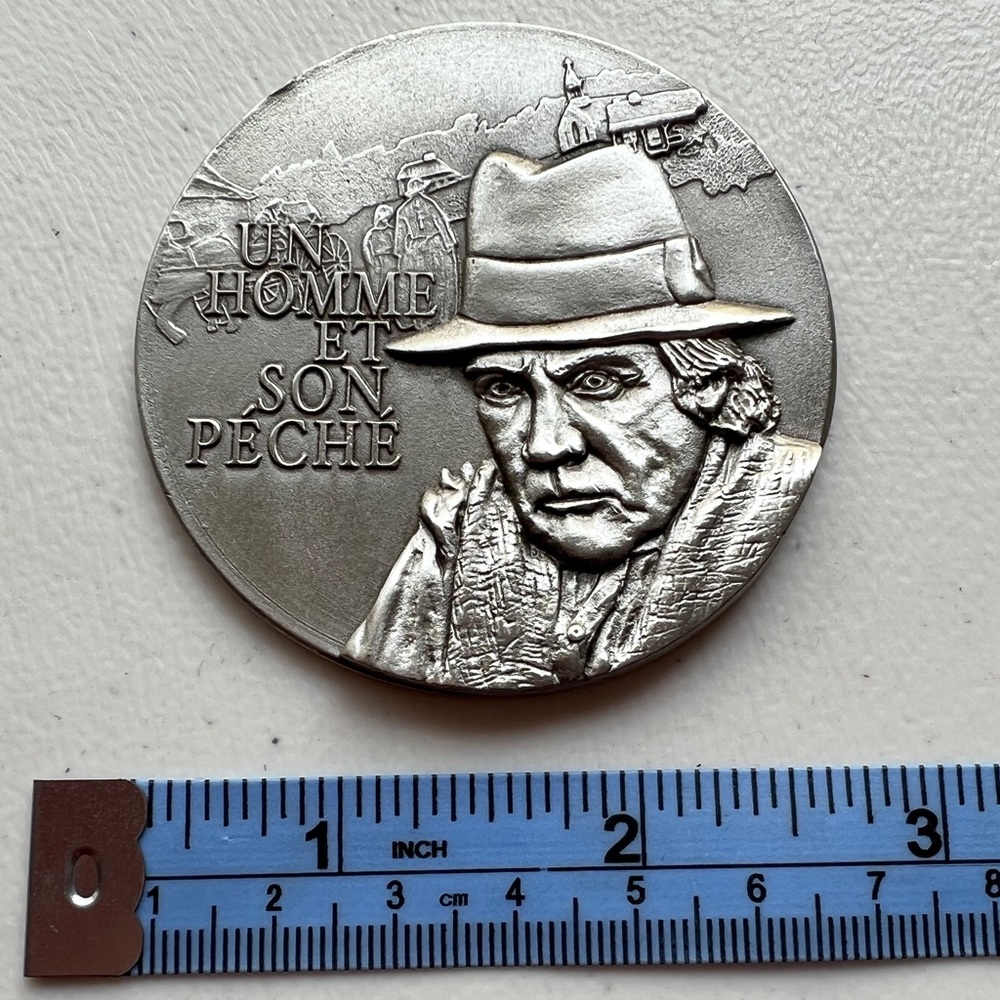 Un homme et son peche silvertone coin Roy Dupuis Karine Vanasse Memorabilia